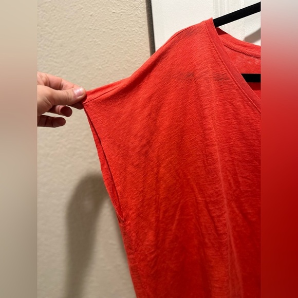 Eileen Fisher Organic Linen Jersey V-neck Tee in Red Boxy Fit Basic Length,Large - Picture 3 of 15